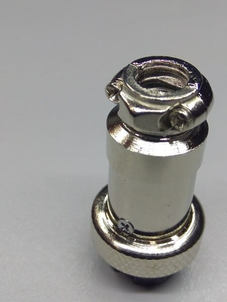 Разъем 4 pin 2