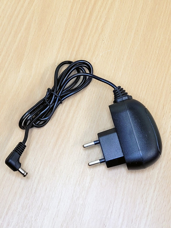 Зарядка рации UV-9R Plus 3